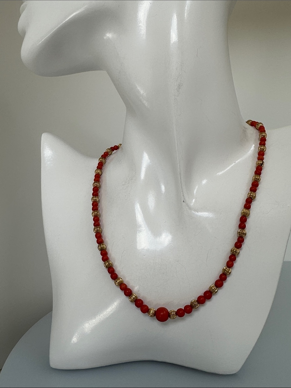 Vintage Coral with Gold Accents Necklace